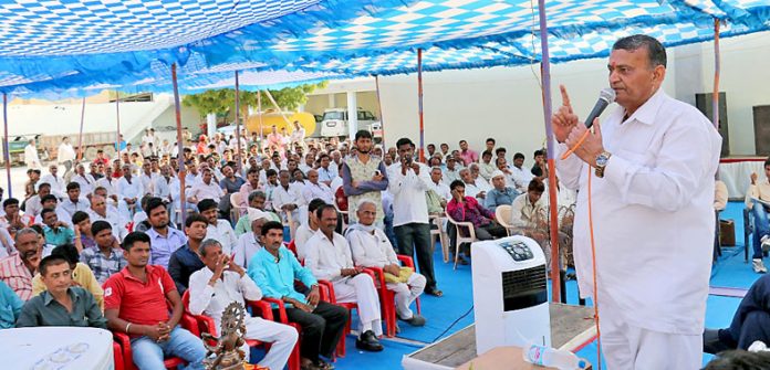guj1352017-4.jpg