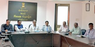 gandhi21112017-6.jpg