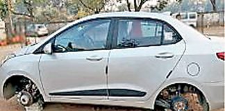 gandhi2622018-3.jpg