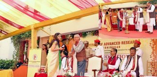 gandhi822018-1.jpg