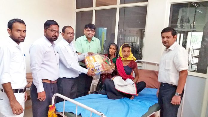 guj932018-2.jpg guj932018-2.jpg