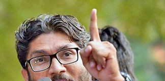 gandhi1042018-1.jpg