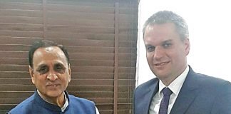 guj4122018-7.jpg