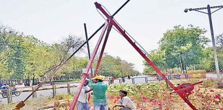 GANDHI352018-2.jpg