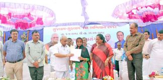 guj252018-11.jpg